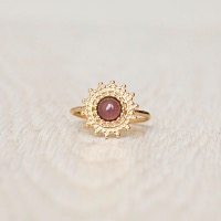 <font SIZE="+1">Bague Soleil Pourpre</font>