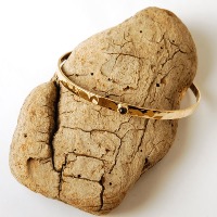 <font SIZE="+1">Bracelet Jonc Jim</font>