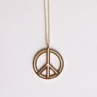 <font SIZE="+1">Collier Peace</font>